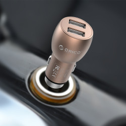 Автомобільний USB зарядний (UCM-2U) пристрій